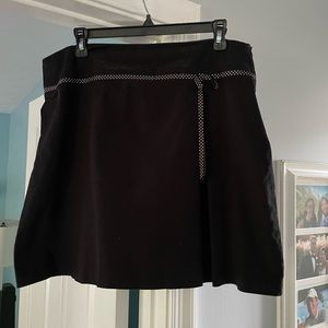 Briggs size 16 black straight skirt. Stretchy